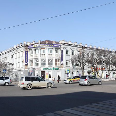 Centralnaya Hotel Oessoeriejsk Buitenkant foto
